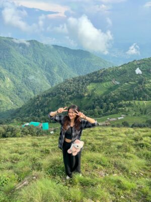 Ishika bisht Instagram - A day with nature and peace ✌🏻❤️
.
.
#bhadrajtemple #dehradun #uttarakhand #nature #view #lovely #pretty #viewoftheday #picoftheday #fypシ #feed #mountains