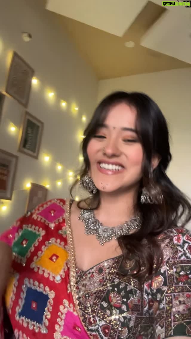 Ishika bisht - 6.2K Likes - 