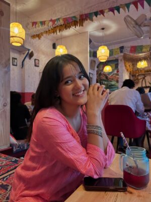Ishika bisht Instagram - i think this colour suits me 🎀🌷
.
.
.
.
.
.
.
.
.
#pinkaesthetics #aesthetics #pahadi #pahadikitchen #restro #picoftheday #traditional