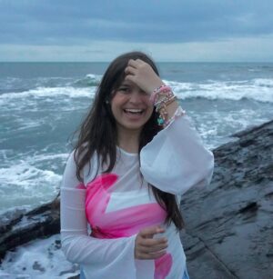 Ishita Instagram - Where the soul feels light and mind feels free 🌊

[beach girlie , beach outfits , Goa diaries, Goa outfits , Goa , explore , explore more , Sorab beach ]