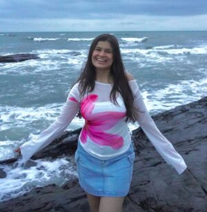 Ishita Instagram - Where the soul feels light and mind feels free 🌊

[beach girlie , beach outfits , Goa diaries, Goa outfits , Goa , explore , explore more , Sorab beach ]