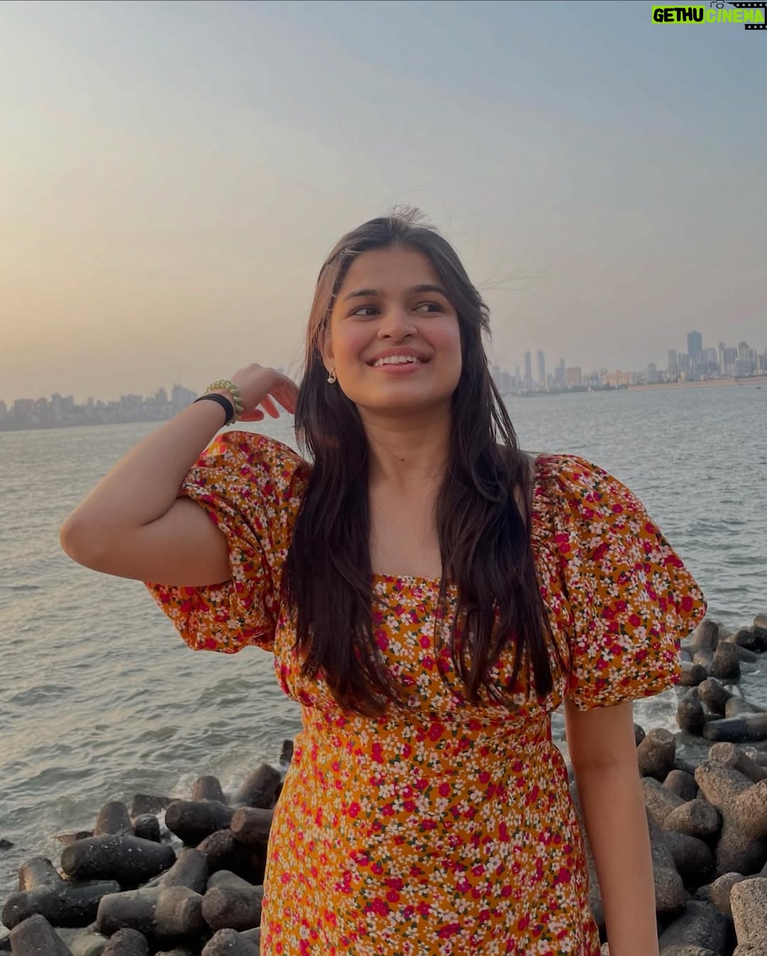 Ishita - 3.7K Likes - This place feels like this song always 🥹❤️