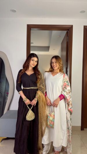 Ishita Anand Instagram - Okay, I think @vidishanand needs to thank me for patiently waiting for her to get ready! 🌙

Are you the older sister who’s all set and waiting ⏳ or the younger one who’s always ‘just 2 minutes more’? 🫠😂

✨ Eid Mubarak ✨

Outfits by @ambraee_ 🤍

[Sister reels, sister goals, grwu, get ready, patient sibling, ghar ghar ki kahani, sisterhood, anand sisters, relatable, funny reels, Eid outfit, Eid outfit inspo, Eid transition, Eid 2025, farshi suit, farshi suit salwar]