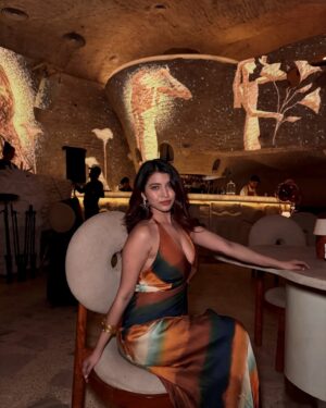 Ishita Anand Instagram - If Cleopatra had Instagram, she’d post from here too🥵
📍 @covahindia ✨

Terra grey lens by @ttdeyeofficial 🩶
Use code - ishitanand to get 20% off!🤑

[contact lens, powered lens, TTD eye, lens brand, party dresses, long dresses, Delhi girls, fashionable, cave Aesthetic, Egyptian vibe, sultry eyes, luxury dining, dinner dates, Friday night, weekend outfits, evening look ] #ttdeye #ttdeyeofficial #contactlenses