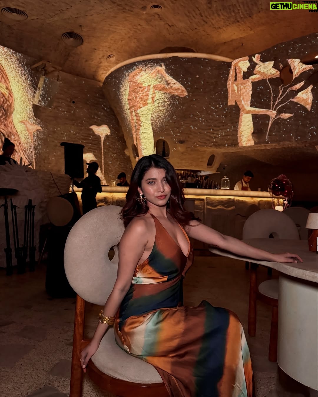Ishita Anand - 1.8K Likes - If Cleopatra had Instagram, she’d post from here too🥵
📍 @covahindia ✨

Terra grey lens by @ttdeyeofficial 🩶
Use code - ishitanand to get 20% off!🤑

[contact lens, powered lens, TTD eye, lens brand, party dresses, long dresses, Delhi girls, fashionable, cave Aesthetic, Egyptian vibe, sultry eyes, luxury dining, dinner dates, Friday night, weekend outfits, evening look ] #ttdeye #ttdeyeofficial #contactlenses