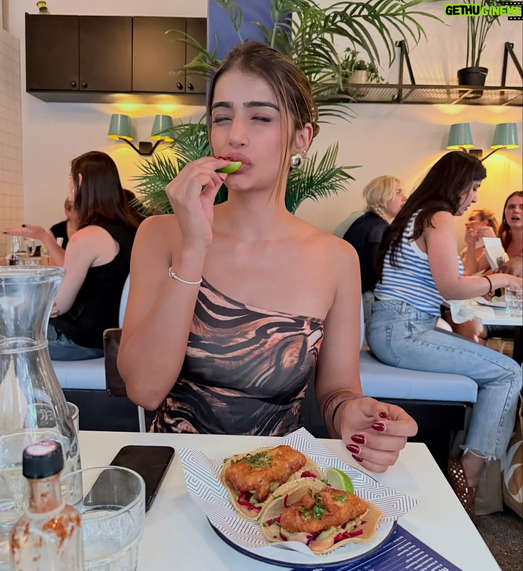 Ishita Arora - 1.6K Likes - For whoever said the world is your runway🐆