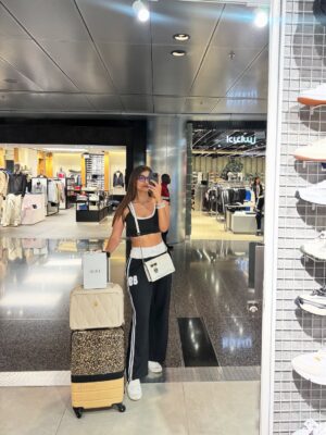 Ishita Arora Instagram - Quick euro run, brb 🏃🏼♀️