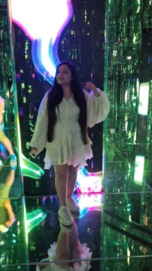 Ishita Aroraa Instagram - Okay... when you don't know if it's a picture or a video that is being clicked...
Certain ... impromptu candids are love❤️
.
.
.
.
.
.
.
#aya #ayauniverse #ayauniversedubai
#relatable #memestagram #memesdaily #explore #explorepage #trendingreels #exploremore
.
.
.
#pictureperfectmemories #pictureperfectdecor #pictureperfectday #pictureperfectdesign #pictureperfectchallenge #pictureperfectbuilds #pictureperfectphotography #pictureperfectphotos #pictureperfectmoment #picture
#ia #dubailife
#dubaimarina #dubaifun #dubai🇦🇪 #travel #travelphotography
@ayauniverse @dubai