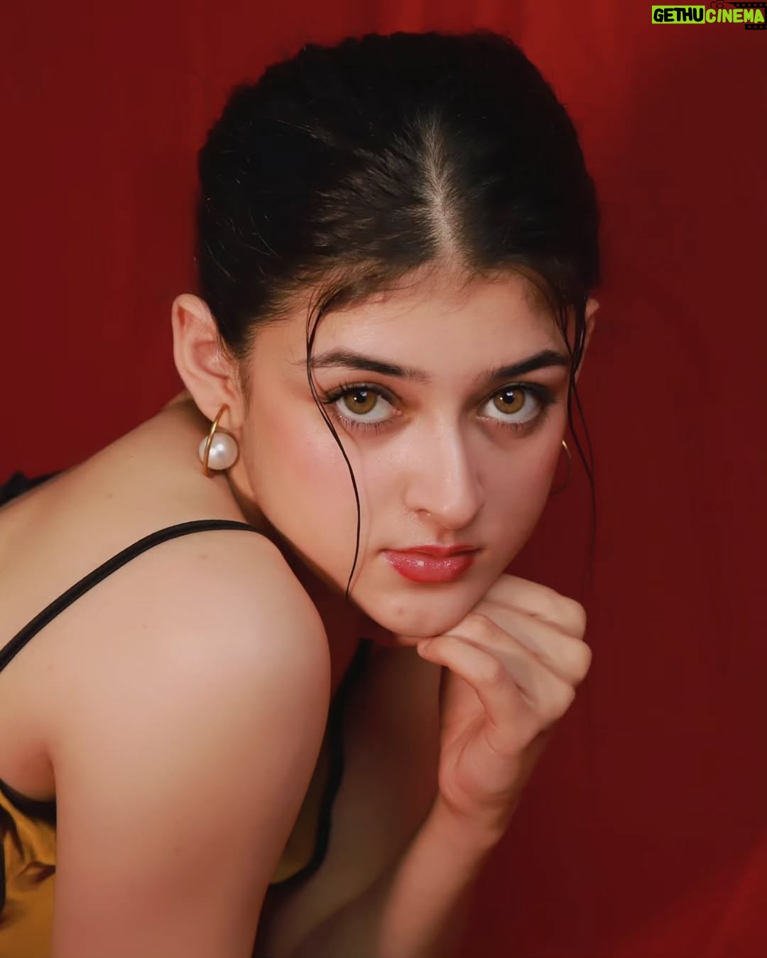 Ishita Singh Thakur - 18.3K Likes - Señorita....❤️🥀