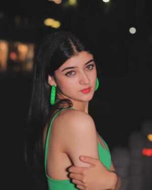 Ishita Singh Thakur Instagram - If looks could kill. š
.
.
šø @drjphotography506