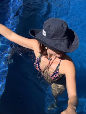 Isis Valverde Instagram - faz calor no rio de janeiro 🤍