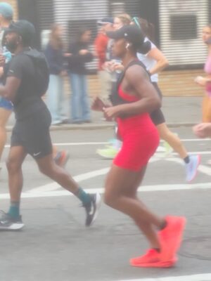 Issa Rae Instagram - went to Portland to run a marathon🏃🏾‍♀️🏁
—
(to my girl who asked for a picture right after, i’m so sorry. I was very in pain and very ugly. thank you for understanding)
((thank you to @justaba for inspiring me))
(((thank you to my man 🥰)))