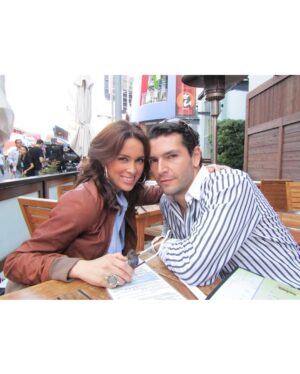 Jacqueline Bracamontes Instagram - Ya son 14 años caminando juntos Memito @mft07 
Gracias por ser el mejor compañero de vida, por todo lo que hemos construido y logrado juntos. Qué regalo tan grande es compartir la vida contigo y ver la familia que hemos formado.