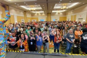 Jaime Pressly Instagram - This past weekend was one for the books. The gang was back together in the Smokey Mountains to celebrate the 20 yr anniversary of our show @mynameisearl with the fans and it was absolutely incredible! Always good to hang with old friends too like the cast of Mall Rats and so many others. During our Earl panel with the fans many questions were asked from the audience, but the main question was and always is, what happened at the end? Who is Earl Jr’s real father? Then they started chanting “bring back Earl” and even started a petition at change.org to get a movie made so that we can bring closure to a story that was cut short and a show that ended far too soon. What an amazing group of fans we have. Thank you to all of you who remain so loyal to our beloved show. It was truly the time of all of our lives.🙏 #mynameisearl #smokeymountains #20yearanniversary #convention #fans #love #gratitude #weloveyou #❤