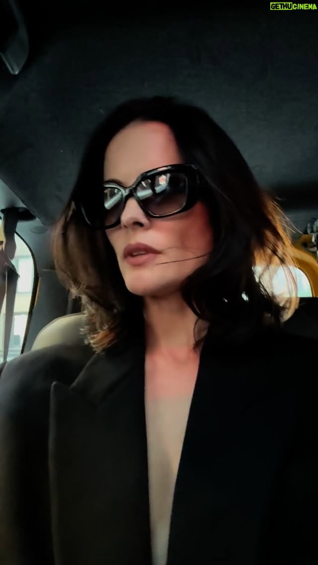 Jaimie Alexander - 34.2K Likes - Here in NYC I work with @sus_org to help serve my community. There are so many people who need help. As Audrey Hepburn said, “I don’t believe in collective guilt, but I do believe in collective responsibility”. Do you have an organization in your community you could get involved in? Let me know. I believe that together we can make a real difference. 🤍