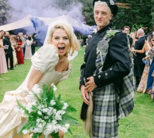 Jamie Lee O'Donnell Instagram - Congratulations to the most wonderful, genuine couple there is. Im proud to call you best friends. I love you both 💚
@saoirsemonicajackson @denissulta