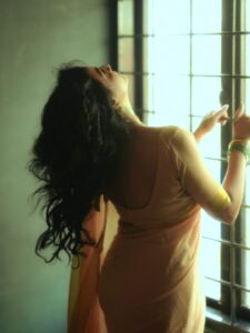 Actress Janani Ashok Kumar HD Photos and Wallpapers October 2025