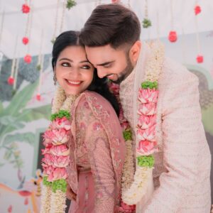 Janani Iyer Instagram - Now and Forever 💍❤️♾️🧿
.
.
.
Photography- @vividcaptures_official
Make up- @artistrybyolivia @olivia.anugraha
Outfit- @nirali_design_house
Jewellery- @challani_jewellery
Decor- @redthreadeventz
Plates- @thambulaaa
#Janani #RoshanShyam #TheRoJaSaga #ChennaiWeddings #TamilWedding #IndianBride
#SouthIndianBride #EngagementShoot #PreWeddingPhotoshoot #WeddingPhotography
#LoveStory #BrideToBe #CoupleGoals #CinematicWedding #ReelsIndia #vividcaptures