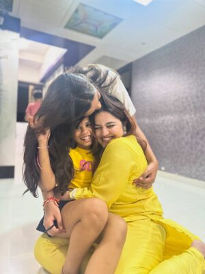 Janavi Jain Instagram - Happy rakhiii 🧚🏻♀️💕😍✨🎀
