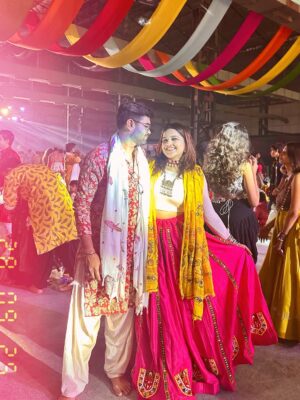 Janavi Jain Instagram - Festival that brings joy, laughter, excitement and reunits evryone 🤩✨❤️