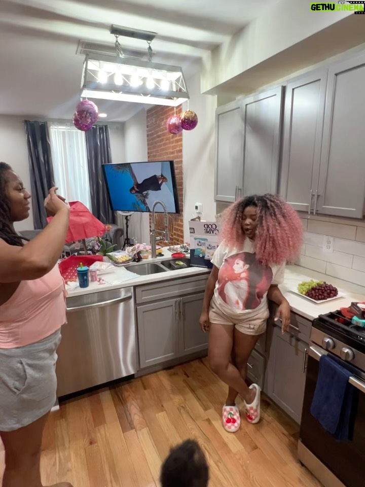 Ja'ness Tate - 110 Likes - My type of carrying on 🥰 shout out to everyone who came and supported me for my birthday I LITTERALLY had a timeeee🥳🥳 #janessmusic #birthdaygirl #leonation