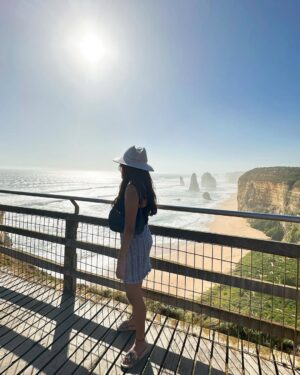 Janessa Lakhani Instagram - 12 Apostles me🤍
#janessalakhani