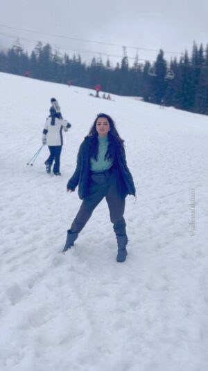 Janessa Lakhani Instagram - Jhoome Jo Pathaan❤️🔥
.
.
cr: @boscomartis @bollyshake @iamgulnaazukhan @deepikapadukone @iamsrk @visitseattle #explorepage #explore #reels #dance #reelitfeelit #dancevideo #trending #trendingreels #viralvideos #viralreels #jhoomejopathaan #pathaan #janessalakhani #boscocaesar #srk #deepikapadukone #boscomartis #bollywood #bollyshake