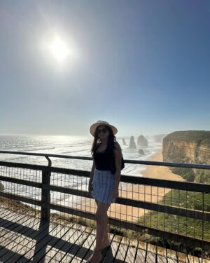 Janessa Lakhani Instagram - 12 Apostles me🤍
#janessalakhani