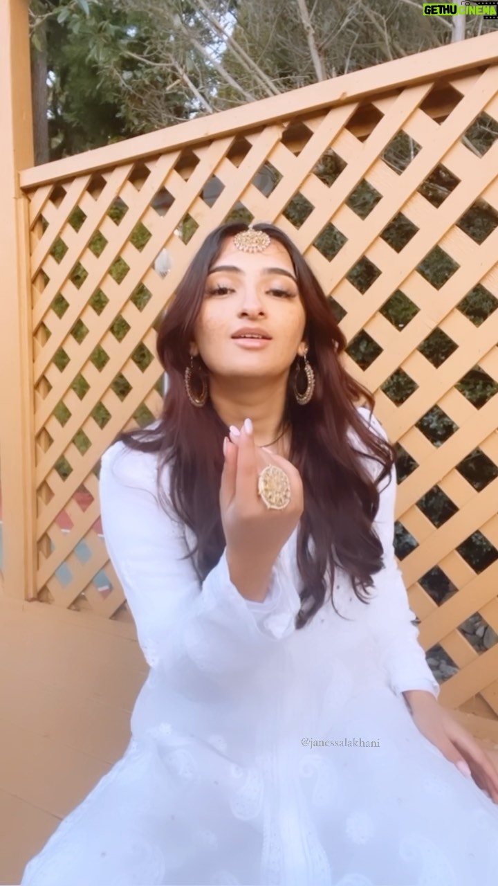 Janessa Lakhani - 1.7K Likes - haule haule hojayega pyaar❤️. 

cr: @dancewithshristy 
jewelry: @alami_collections 

#explorepage #explore #dance #usa #indian #indianwedding #weedingseason #weeding #bollywood #foryou #reels #reelsinstagram #trending #dancereels #sittingchoreography #haulehaule #katrinakaif #norafatehi #tseries #bollywooddance #bollyshake #janessalakhani