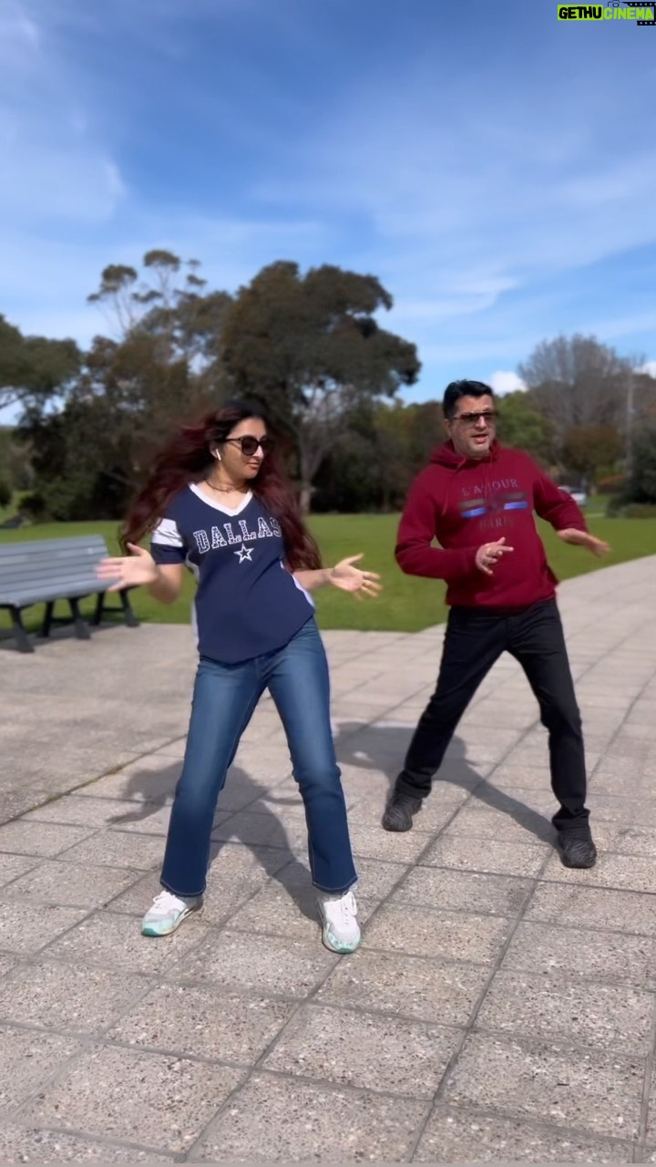 Janessa Lakhani - 4K Likes - Watch out 👀

💃 @naimamalhotra25 @nanu_hayer 

#explorepage #explore #reels #dance #reelitfeelit #nanuhayer #dancechallenge #dancevideo #duo #fatherdaughter #trendingreels #viralvideos #viralreels #bollyaus #bollyshake #karimlakhani #janessalakhani