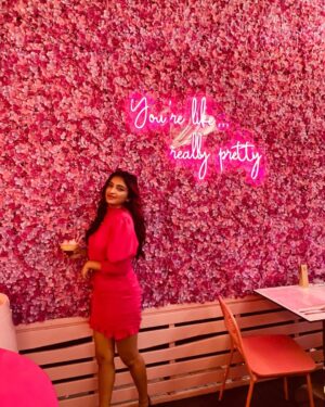 Janessa Lakhani Instagram - Pretty in Pink💗
#janessalakhani