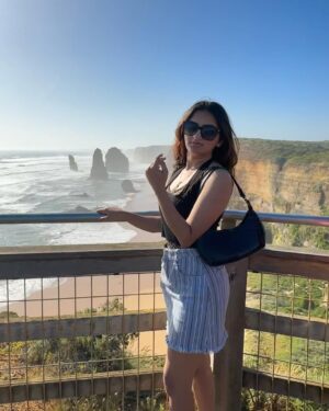 Janessa Lakhani Instagram - Beauty and the Beach
#janessalakhani