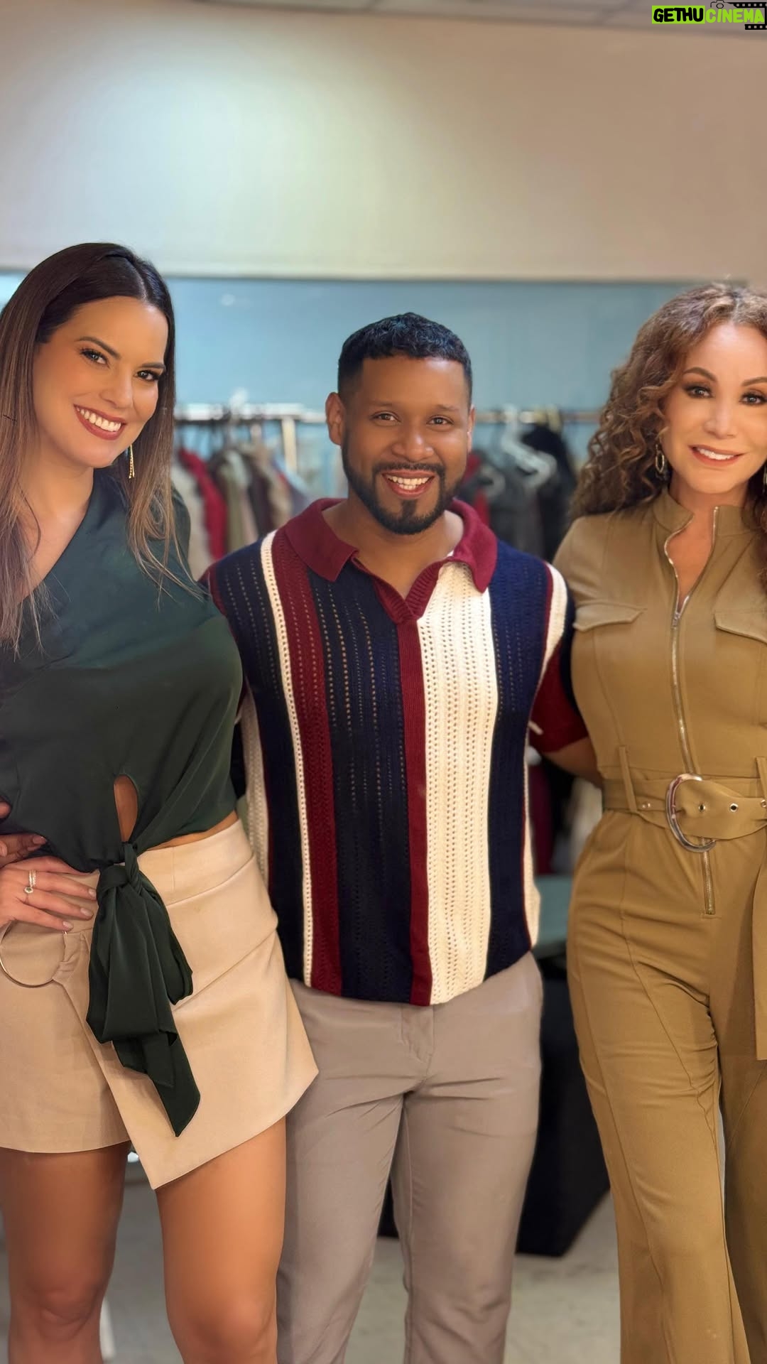 Janet Barboza - 2.1K Likes - Escuchamos pero no nos ENOJAMOS.😩😒🥵😬 Trend con mis compañeritos @valepiazzav @edsondavila30 

#trend #humor #edsondavila #valeriapiazza #janetbarboza