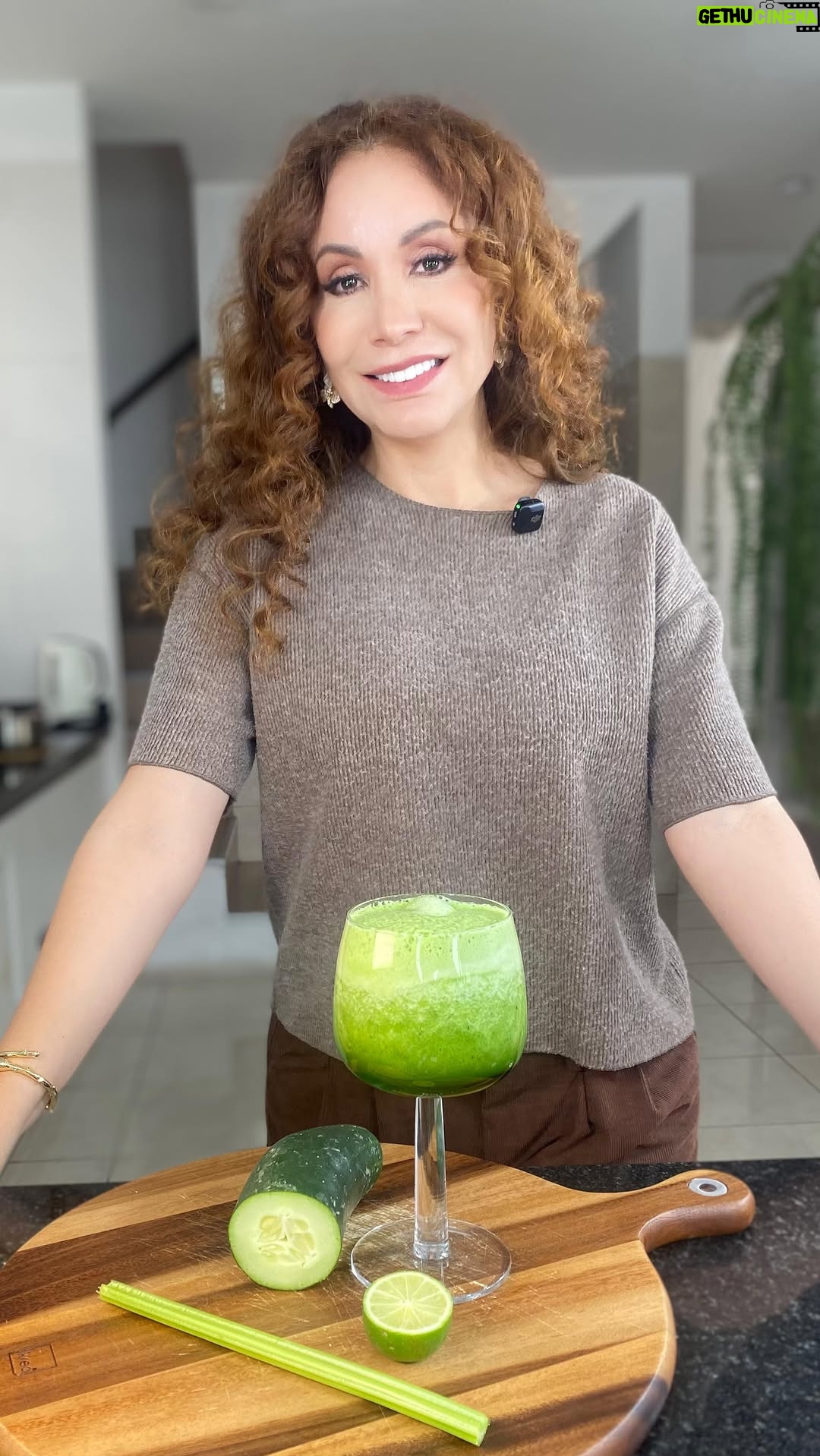 Janet Barboza - 3K Likes - ¿Quieres empezar una vida más saludable? 💚 Este jugo verde es perfecto para dar ese primer paso. 🥒🌿🍍

#VidaSaludable #JugoVerde #Recetas #RecetasSaludables #EstiloDeVida #RecetasFrescas #Natural #Jugonatural #FBLifeStyle #JanetBarboza