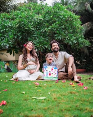 Jankee Parekh Instagram - The boy is ready for additional responsibility.
So are we. 
We are accepting blessings, 𝓪𝓰𝓪𝓲𝓷 ❤️

.
Heartshot 𝒷𝓎 @rasshi_ganeriwal ✨