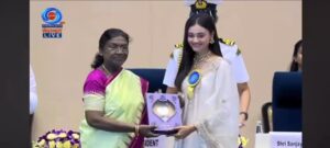 Janki Bodiwala Instagram - Humbled and grateful. Received my first National award for best supporting actress for Vash. As they say, first is always special, so is this one. Thank you all.🫶🏼🪷🙏🏻