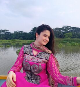 Actress Jannatul Ferdous Oishee HD Photos and Wallpapers January 2026