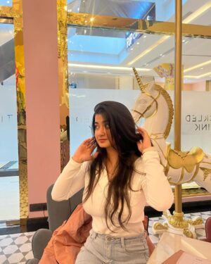 Janshi Dayal Instagram - Inki pinki ponky 💕😂