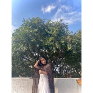 Janshi Dayal Instagram - 🌝💕