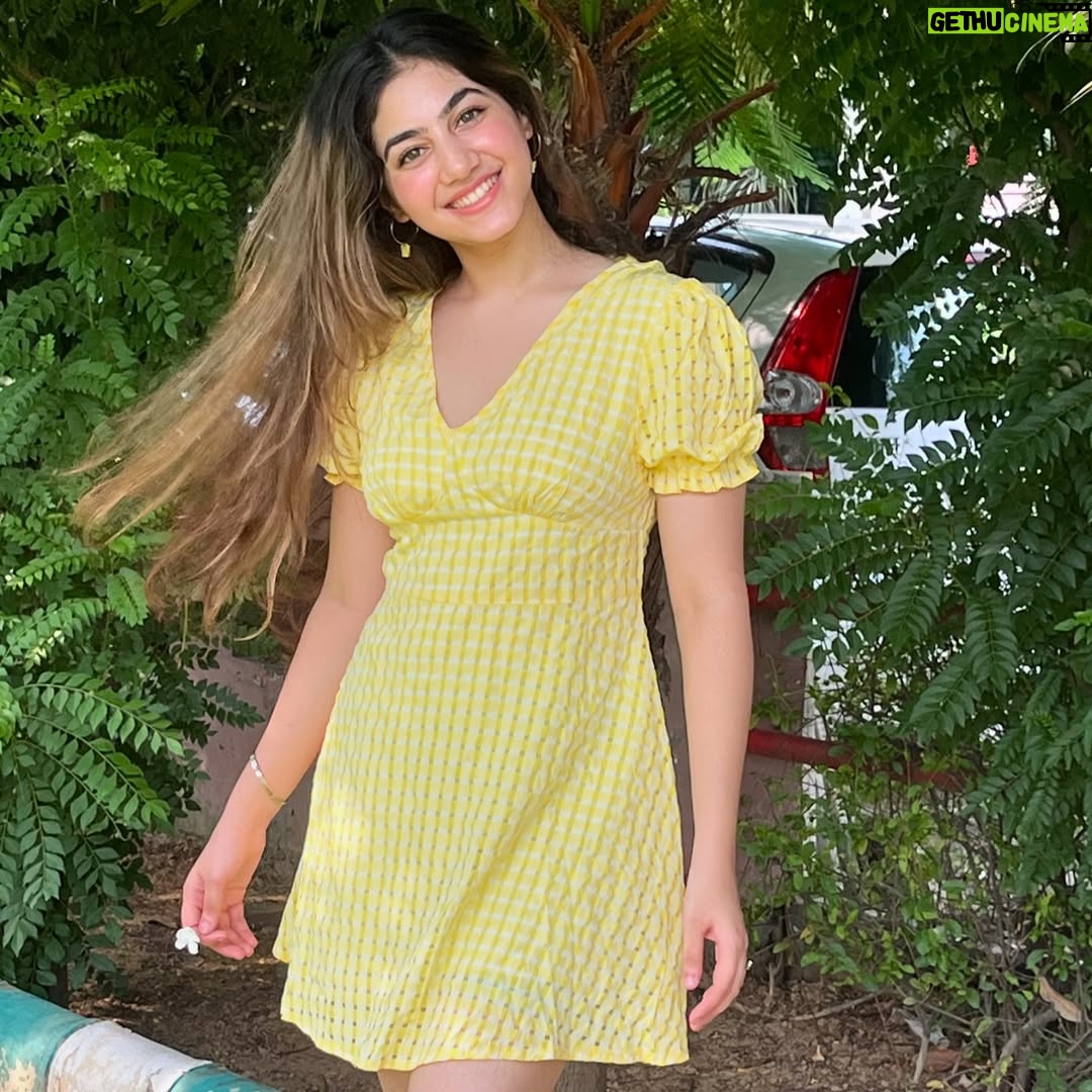 Jasmeet Kaur - 3.1K Likes - 💛💛💛💛