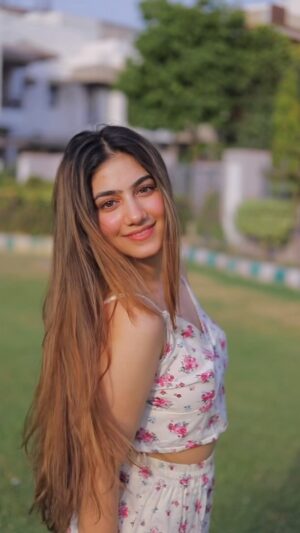 Jasmeet Kaur Instagram - #khwaishein meriš
#reels #reelitfeelit #trending