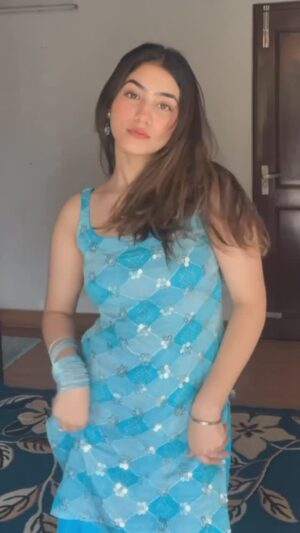 Jasmeet Kaur Instagram - š©µ
#reels #reelitfeelit #fomo #trending