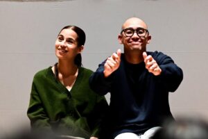 Jasmine Curtis-Smith Instagram - Here are a few scenes from the opening weekend of @sc.scenechange’s ‘3 Upuan’, featuring @jascurtissmith, Paolo O’Hara, and @crispasturan, captured by @kventurillo. Written and directed by @guelanluarca, the show runs until October 26 at the Ateneo Art Gallery in @areteateneo, Ateneo de Manila University. It is currently sold out. 📷s by Kyle Venturillo #3Upuan #SC #SceneChange