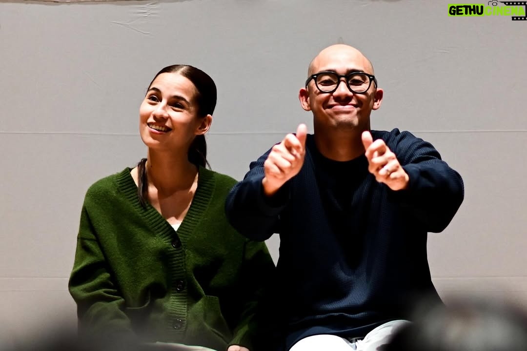 Jasmine Curtis-Smith - 200 Likes - Here are a few scenes from the opening weekend of @sc.scenechange’s ‘3 Upuan’, featuring @jascurtissmith, Paolo O’Hara, and @crispasturan, captured by @kventurillo. Written and directed by @guelanluarca, the show runs until October 26 at the Ateneo Art Gallery in @areteateneo, Ateneo de Manila University. It is currently sold out. 📷s by Kyle Venturillo #3Upuan #SC #SceneChange