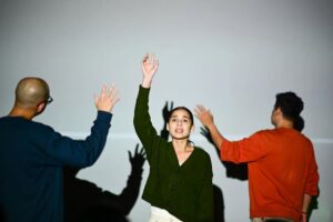 Jasmine Curtis-Smith Instagram - Here are a few scenes from the opening weekend of @sc.scenechange’s ‘3 Upuan’, featuring @jascurtissmith, Paolo O’Hara, and @crispasturan, captured by @kventurillo. Written and directed by @guelanluarca, the show runs until October 26 at the Ateneo Art Gallery in @areteateneo, Ateneo de Manila University. It is currently sold out. 📷s by Kyle Venturillo #3Upuan #SC #SceneChange