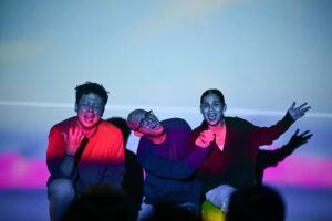 Jasmine Curtis-Smith Instagram - Here are a few scenes from the opening weekend of @sc.scenechange’s ‘3 Upuan’, featuring @jascurtissmith, Paolo O’Hara, and @crispasturan, captured by @kventurillo. Written and directed by @guelanluarca, the show runs until October 26 at the Ateneo Art Gallery in @areteateneo, Ateneo de Manila University. It is currently sold out. 📷s by Kyle Venturillo #3Upuan #SC #SceneChange