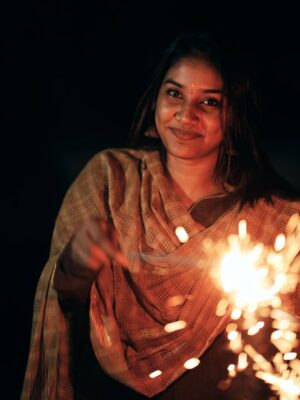 Jasmine Parveen Instagram - 🎇✨
.
.
Pc: @vjnawin 
.
.