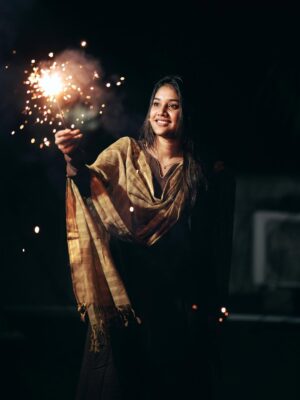 Jasmine Parveen Instagram - 🎇✨
.
.
Pc: @vjnawin 
.
.