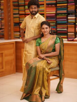 Jasmine Parveen Instagram - Saree and Vesti From @ramrajcottonofficial 
.
.
📸: @madurai_photography