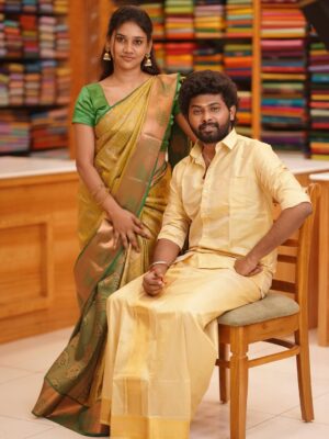 Jasmine Parveen Instagram - Saree and Vesti From @ramrajcottonofficial 
.
.
📸: @madurai_photography